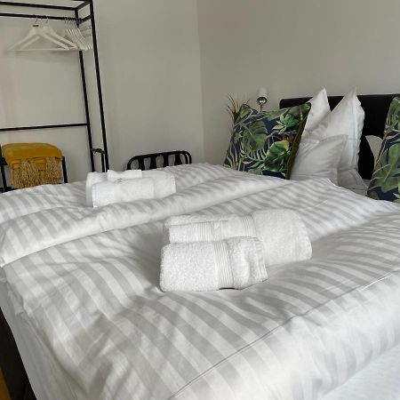 Voh Exklusives Wohnhaus Mitten In Vohenstrauss, Bis 8 Personen!!! Ngoại thất bức ảnh